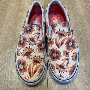 Ladies Slip On Vans